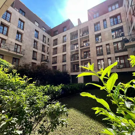 K9 B1.7 Apartment Budapest