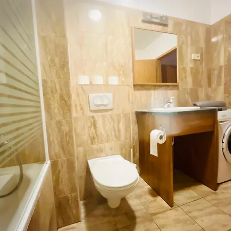 K9 B1.7 * Budapest